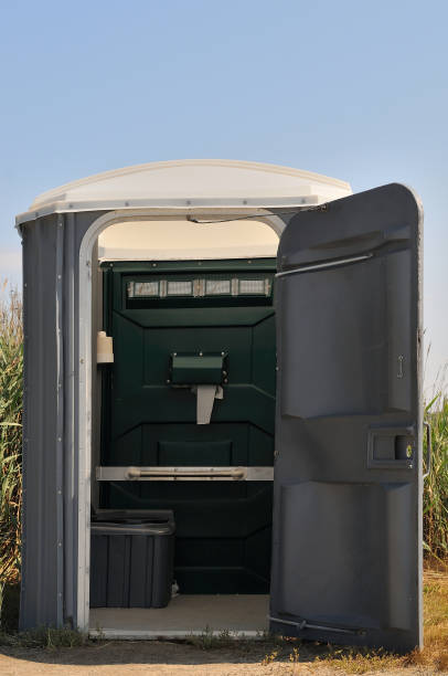 Best Best portable toilet rental  in Old Greenwich, CT